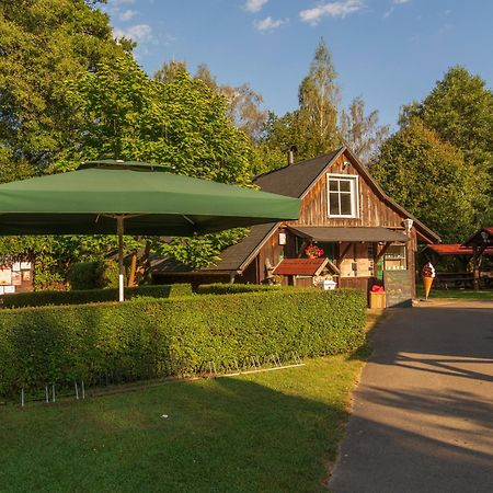 Gasthaus & Pension Am Kurfuerstendamm Burg  Luaran gambar